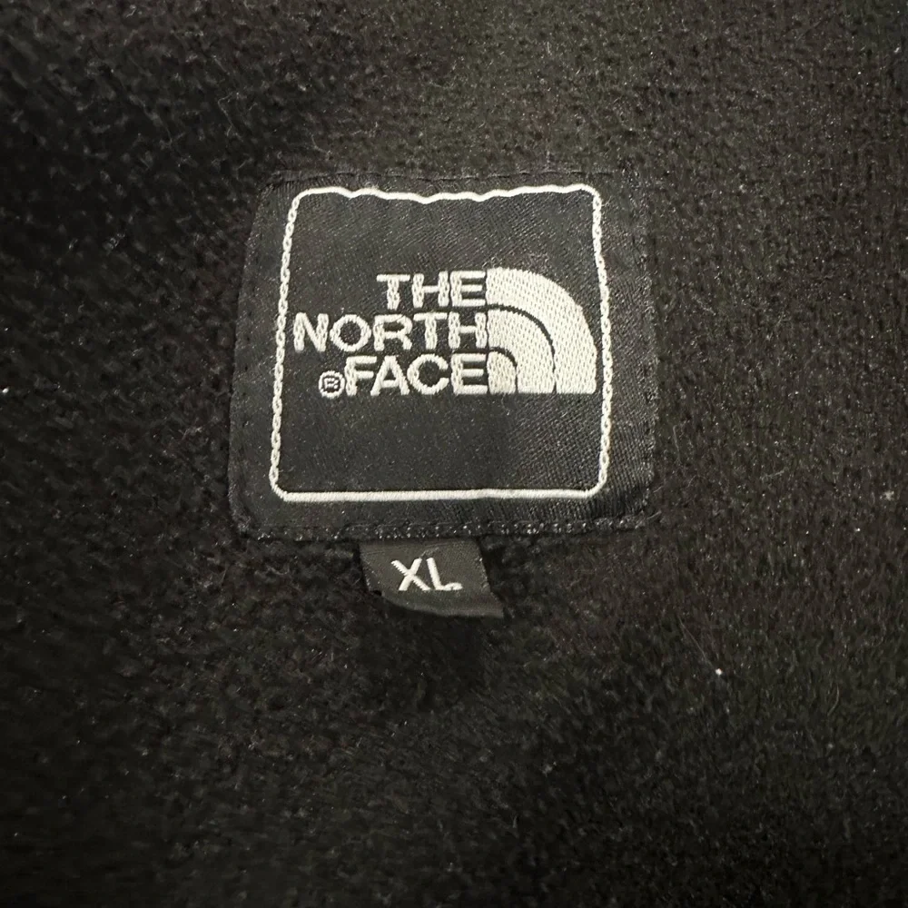 The North Face Denali Fleece Jacket Mens XL Black Full Zip Coat.